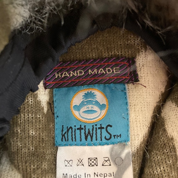 Knitwits owl hat adjustable  DARLING! - Picture 6 of 7